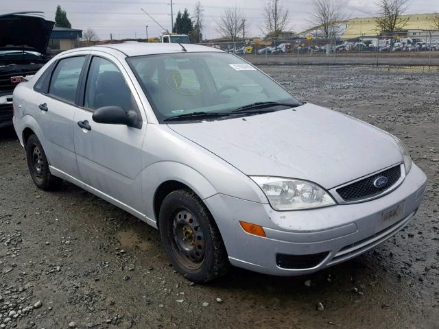 1FAFP34N25W237807 - 2005 FORD FOCUS ZX4 SILVER photo 1