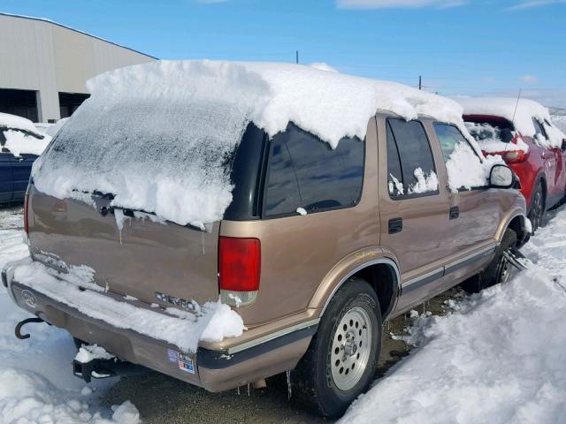 1GNDT13W6T2191390 - 1996 CHEVROLET BLAZER TAN photo 4