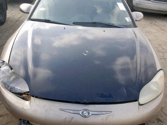 4C3AG52H42E034483 - 2002 CHRYSLER SEBRING LX TAN photo 7