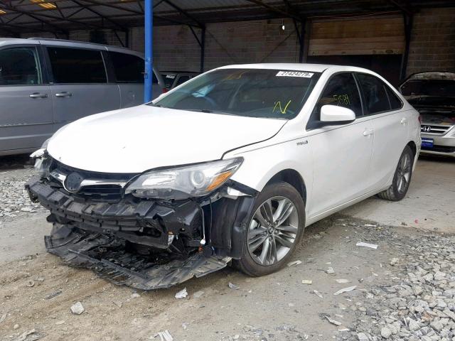 4T1BD1FK4FU155644 - 2015 TOYOTA CAMRY HYBR WHITE photo 2