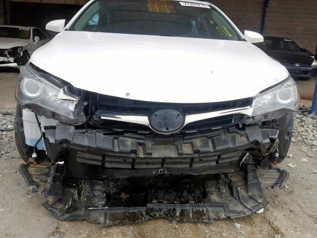 4T1BD1FK4FU155644 - 2015 TOYOTA CAMRY HYBR WHITE photo 9