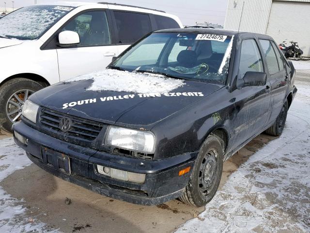 3VWWA81H9TM124129 - 1996 VOLKSWAGEN JETTA TREK BLACK photo 2