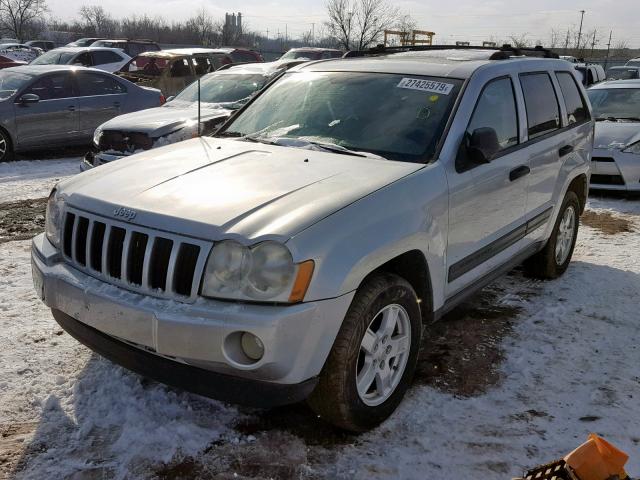 1J4GS48K45C591035 - 2005 JEEP GRAND CHER GRAY photo 2