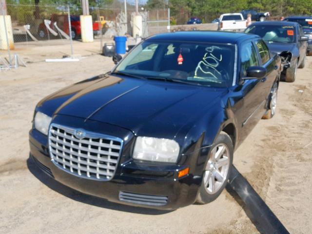 2C3LA43R87H861450 - 2007 CHRYSLER 300 BLACK photo 2