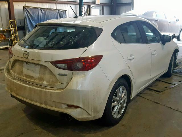 JM1BN1L7XJ1157636 - 2018 MAZDA 3 TOURING WHITE photo 4