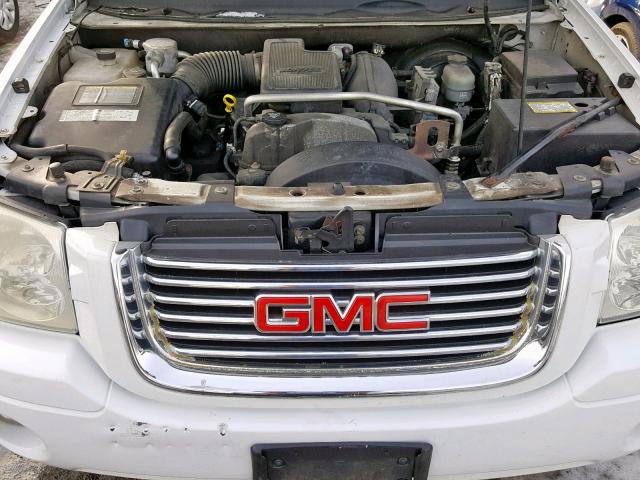 1GKDT13S162137350 - 2006 GMC ENVOY WHITE photo 7