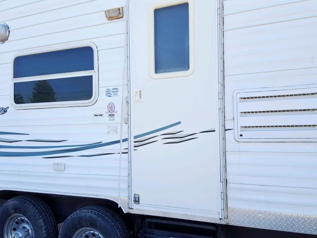 1SY300N213A001031 - 2003 WHITE CAMPER WHITE photo 5