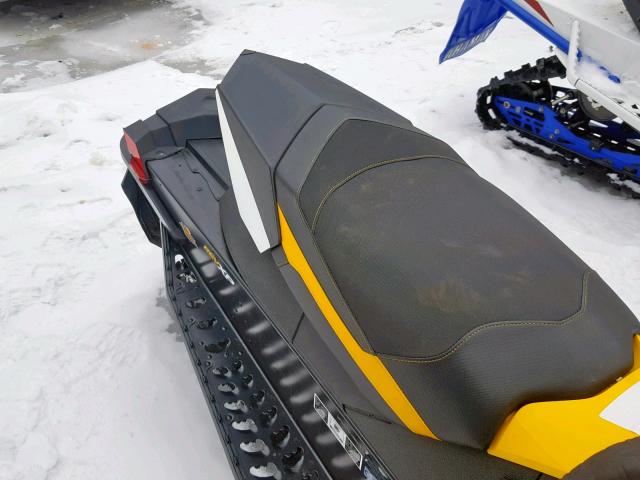 2BPSUCCC6CV000655 - 2012 SKI DOO 800CC  YELLOW photo 6