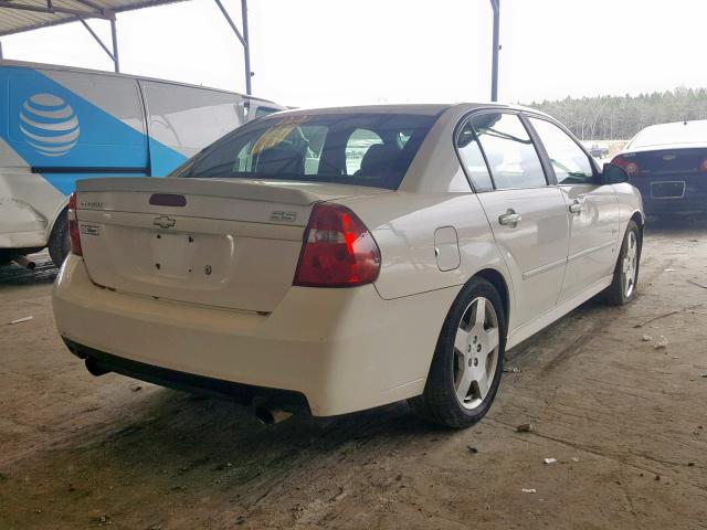 1G1ZW53116F165268 - 2006 CHEVROLET MALIBU SS WHITE photo 4