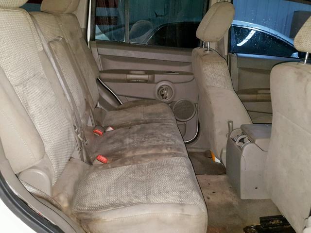 1J8HG48K86C330660 - 2006 JEEP COMMANDER YELLOW photo 6