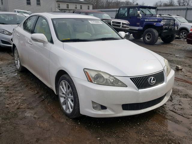 JTHCK262392031593 - 2009 LEXUS IS 250 WHITE photo 1