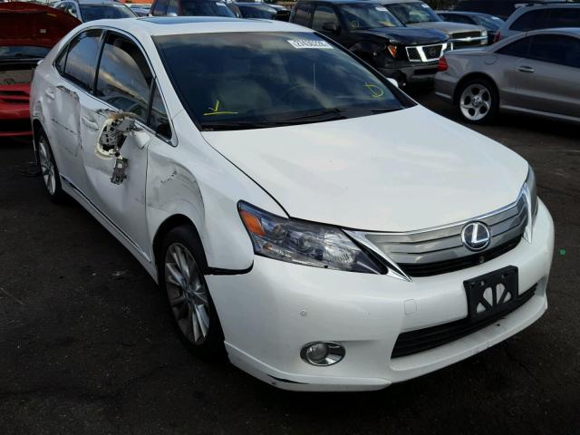 JTHBB1BA2B2044313 - 2011 LEXUS HS 250H WHITE photo 1