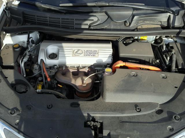 JTHBB1BA2B2044313 - 2011 LEXUS HS 250H WHITE photo 7