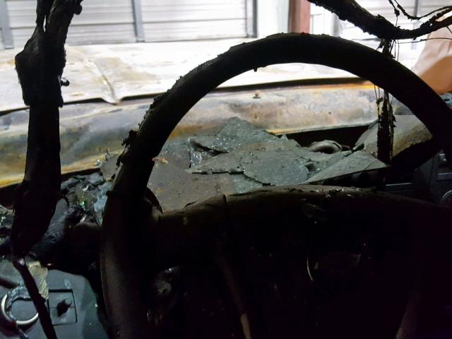 1GC1KXCG6DF173864 - 2013 CHEVROLET SILVERADO WHITE photo 8