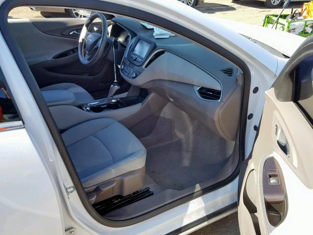 1G1ZC5ST8HF234939 - 2017 CHEVROLET MALIBU LS WHITE photo 5