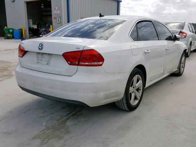 1VWBP7A32CC103247 - 2012 VOLKSWAGEN PASSAT SE WHITE photo 4