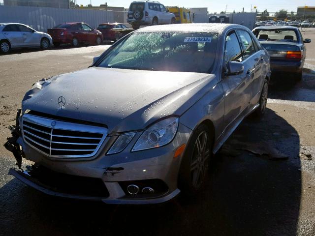 WDDHF5GB2AA043486 - 2010 MERCEDES-BENZ E 350 GRAY photo 2