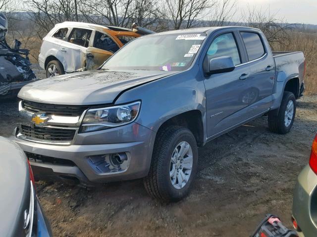 1GCGTCEN8J1285232 - 2018 CHEVROLET COLORADO L GRAY photo 2