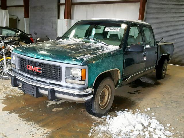 1GTGC33R6YF476456 - 2000 GMC SIERRA C35 GREEN photo 2