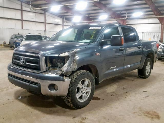 5TFDW5F12AX150214 - 2010 TOYOTA TUNDRA CRE BLUE photo 2