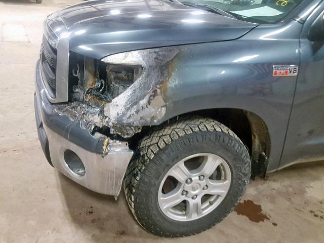 5TFDW5F12AX150214 - 2010 TOYOTA TUNDRA CRE BLUE photo 9