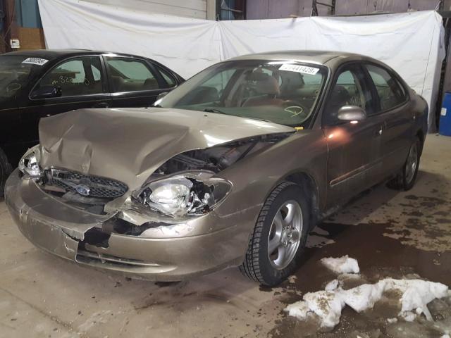 1FAFP55U92G204259 - 2002 FORD TAURUS SES TAN photo 2