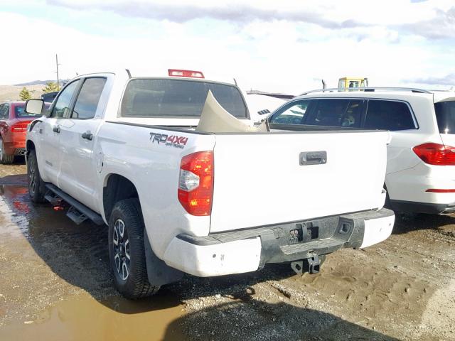 5TFDY5F1XKX806347 - 2019 TOYOTA TUNDRA CRE WHITE photo 3