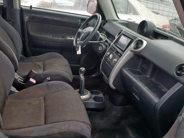 JTLKT334440162773 - 2004 TOYOTA SCION XB ORANGE photo 5