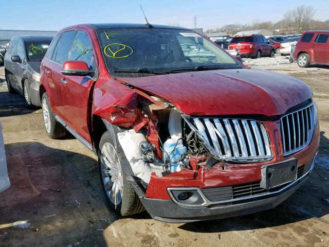 2LMDJ6JK8DBL39840 - 2013 LINCOLN MKX RED photo 1