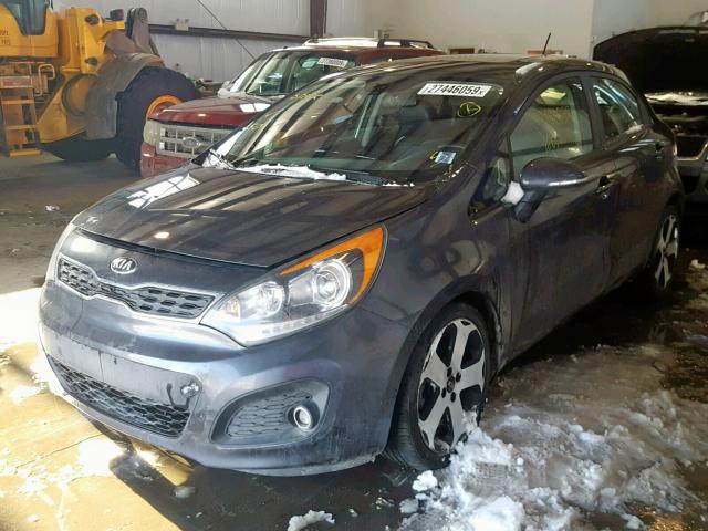 KNADN5A38D6813031 - 2013 KIA RIO EX GRAY photo 2