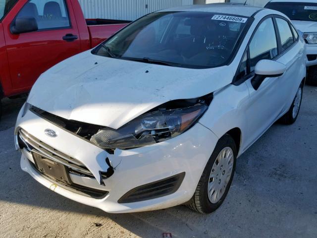 3FADP4AJ7HM137835 - 2017 FORD FIESTA S WHITE photo 2