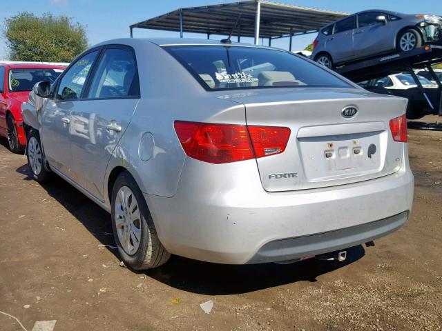 KNAFU4A25A5810313 - 2010 KIA FORTE EX SILVER photo 3