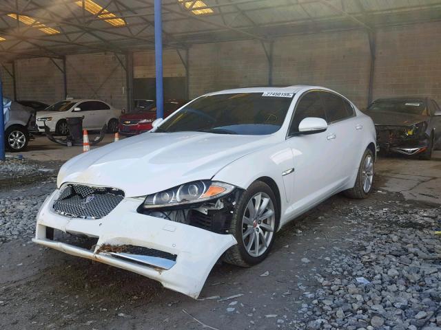 SAJWA0FS3FPU66510 - 2015 JAGUAR XF 2.0T PR WHITE photo 2