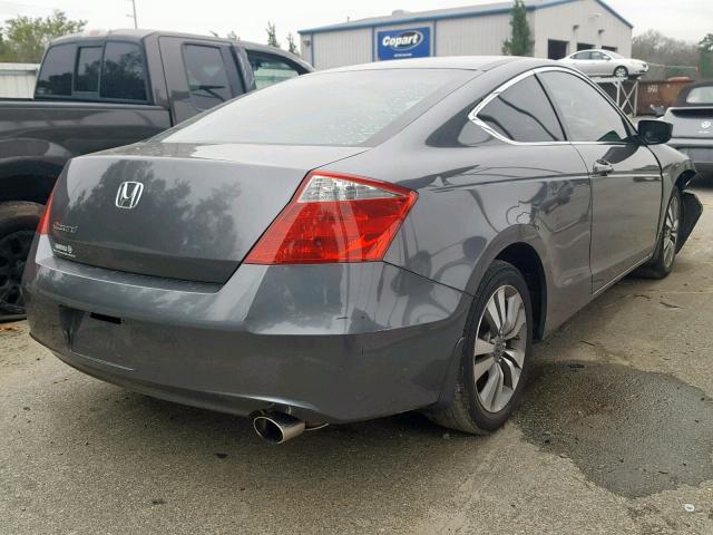 1HGCS12328A002683 - 2008 HONDA ACCORD LX- GRAY photo 4