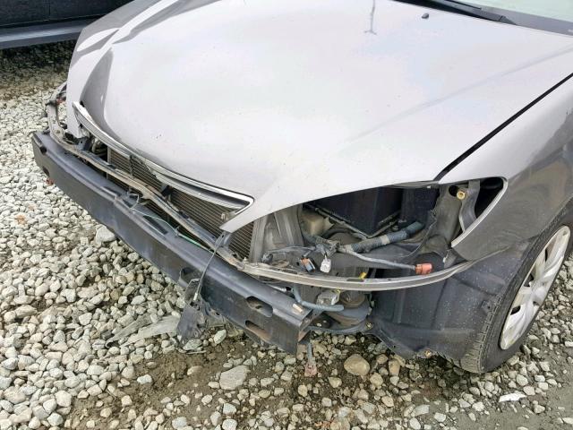4T1BE32K95U593296 - 2005 TOYOTA CAMRY LE GRAY photo 9