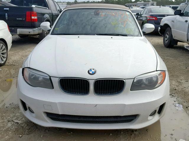 WBAUL7C5XDVU09086 - 2013 BMW 128 I WHITE photo 9