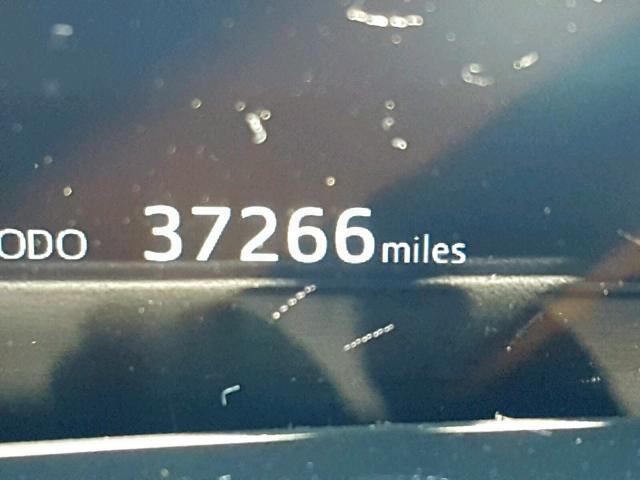 JTDKARFP8H3066689 - 2017 TOYOTA PRIUS PRIM 灰色 照片 8