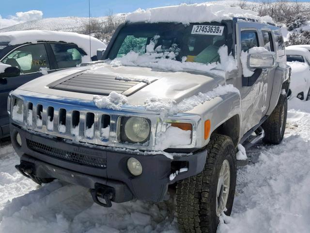 5GTDN136468149071 - 2006 HUMMER H3 SILVER photo 2