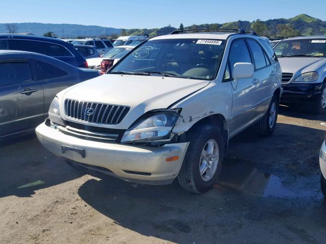 JT6HF10U7Y0096867 - 2000 LEXUS RX 300 WHITE photo 2