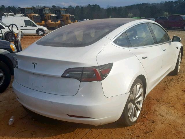 5YJ3E1EA7JF025163 - 2018 TESLA MODEL 3 WHITE photo 4