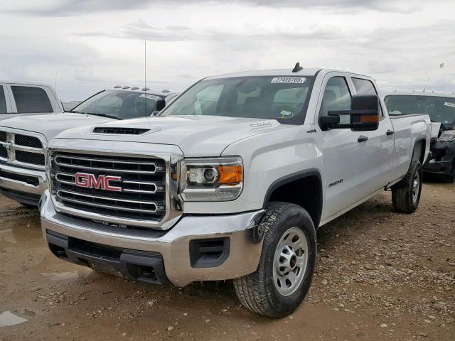 1GT42VCY2HF233106 - 2017 GMC SIERRA K35 WHITE photo 2