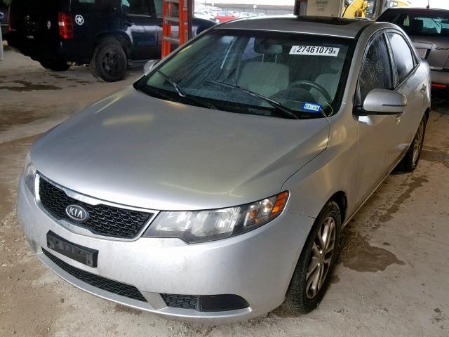 KNAFU4A21C5490927 - 2012 KIA FORTE EX SILVER photo 2