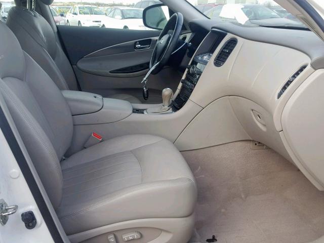 JNKAJ09F48M360805 - 2008 INFINITI EX35 BASE WHITE photo 5