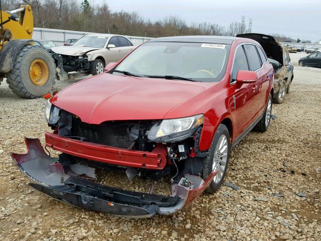 2LMHJ5FR5ABJ10187 - 2010 LINCOLN MKT BURGUNDY photo 2