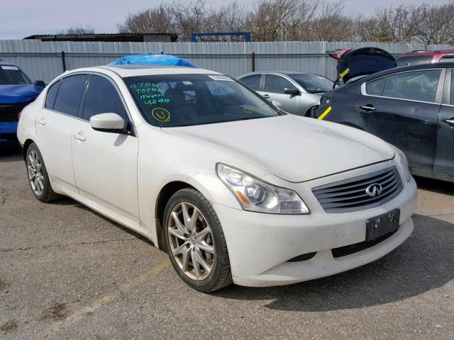 JNKCV61EX9M302721 - 2009 INFINITI G37 BASE WHITE photo 1