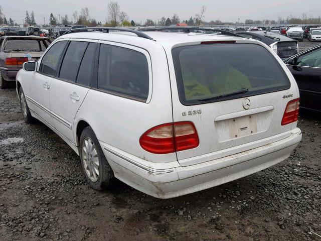 WDBJH82J61X056419 - 2001 MERCEDES-BENZ E 320 4MAT WHITE photo 3