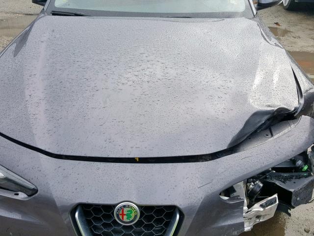 ZARFAEBN4H7562327 - 2017 ALFA ROMEO GIULIA GRAY photo 7