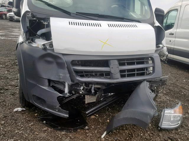 3C6TRVBG3JE158150 - 2018 RAM PROMASTER 白色 照片 9