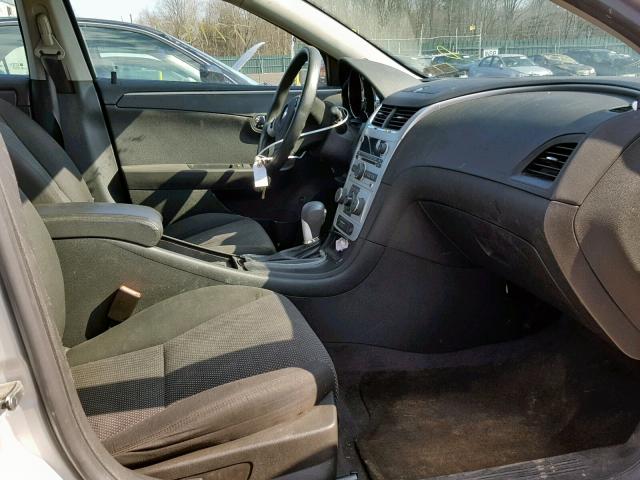 1G1ZC5E06CF301919 - 2012 CHEVROLET MALIBU 1LT 银色 照片 5