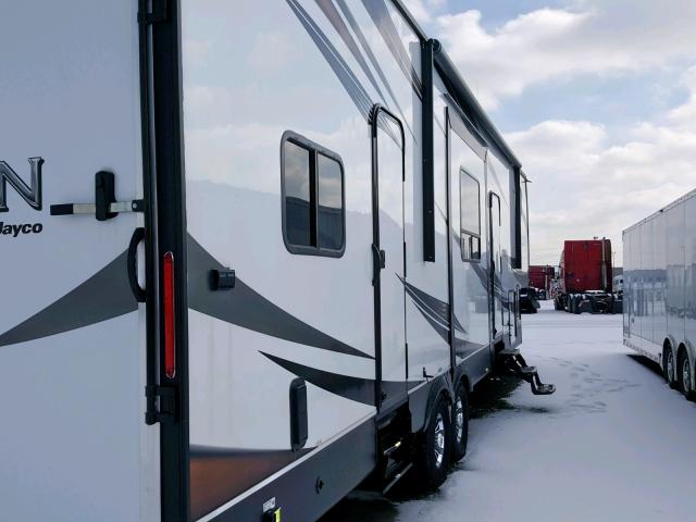 1UJCJSBV2J18B0137 - 2018 JAYCO TALON WHITE photo 9